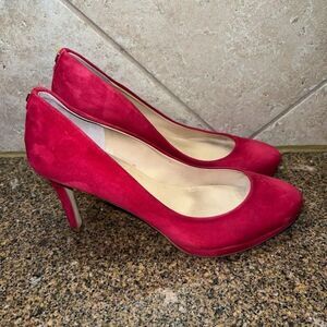 Women's Ivanka Trump Red Suede Heels Size 6M Size